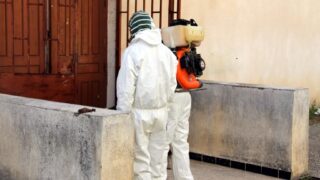 Compagne de desinfection des amphitheatres blocs pedagogiques et laboratoires Universite de Bejaia 30 Mars 2020l 050