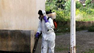 Compagne de desinfection des amphitheatres blocs pedagogiques et laboratoires Universite de Bejaia 30 Mars 2020l 056