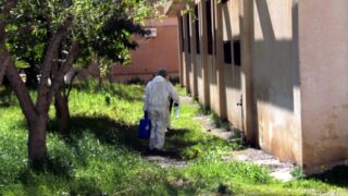 Compagne de desinfection des amphitheatres blocs pedagogiques et laboratoires Universite de Bejaia 30 Mars 2020l 057