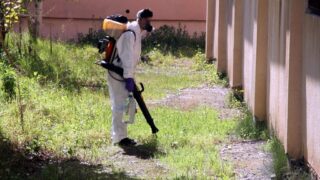 Compagne de desinfection des amphitheatres blocs pedagogiques et laboratoires Universite de Bejaia 30 Mars 2020l 058