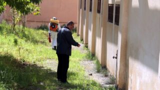 Compagne de desinfection des amphitheatres blocs pedagogiques et laboratoires Universite de Bejaia 30 Mars 2020l 061