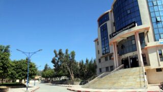 Compagne de desinfection des amphitheatres blocs pedagogiques et laboratoires Universite de Bejaia 30 Mars 2020l 096