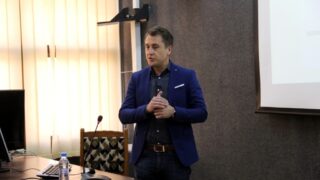 Conference Pr Leonard Ionutut ATANASE Univ Apollonia Iasi Roumanie Universite Bejaia 04 Mats 2020 22