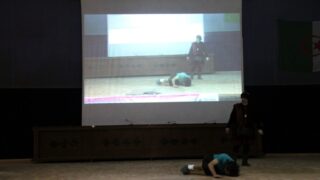 La 7e edition dediee a Nabila Djahnine festival national du theatre universitaire feminin bejaia 080