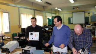 Realisation prototype respirateur artificiel equipe pluridisciplinaire enseignants chercheurs Universite Bejaia 20 Avril 2020 31