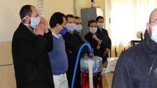 Realisation prototype respirateur artificiel equipe pluridisciplinaire enseignants chercheurs Universite Bejaia 20 Avril 2020 52