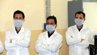 Realisation prototype respirateur artificiel equipe pluridisciplinaire enseignants chercheurs Universite Bejaia 20 Avril 2020 62