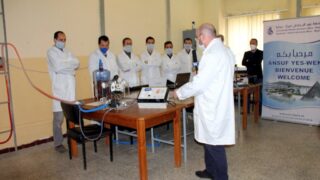 Realisation prototype respirateur artificiel equipe pluridisciplinaire enseignants chercheurs Universite Bejaia 20 Avril 2020 70