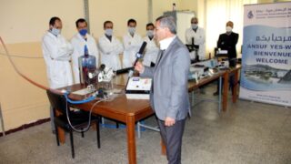 Realisation prototype respirateur artificiel equipe pluridisciplinaire enseignants chercheurs Universite Bejaia 20 Avril 2020 75