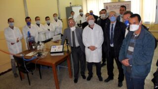 Realisation prototype respirateur artificiel equipe pluridisciplinaire enseignants chercheurs Universite Bejaia 20 Avril 2020 97