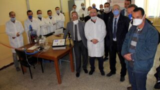 Realisation prototype respirateur artificiel equipe pluridisciplinaire enseignants chercheurs Universite Bejaia 20 Avril 2020 99