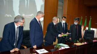 Installation Pr BOUDA Ahmed recteur universite Bejaia 081