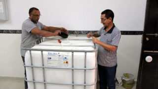 Distribution Gel Hydroalcoolique sous direction des moyens et de la maintenance universite de Bejaia 07