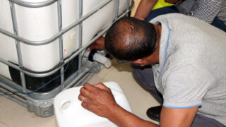 Distribution Gel Hydroalcoolique sous direction des moyens et de la maintenance universite de Bejaia 21