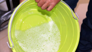 Distribution Gel Hydroalcoolique sous direction des moyens et de la maintenance universite de Bejaia 30