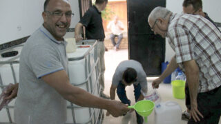 Distribution Gel Hydroalcoolique sous direction des moyens et de la maintenance universite de Bejaia 42