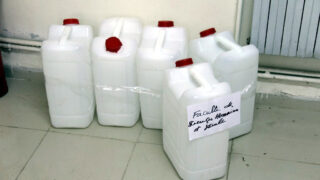 Distribution Gel Hydroalcoolique sous direction des moyens et de la maintenance universite de Bejaia 51