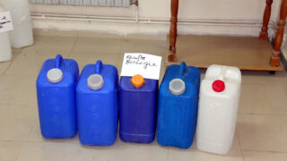 Distribution Gel Hydroalcoolique sous direction des moyens et de la maintenance universite de Bejaia 52