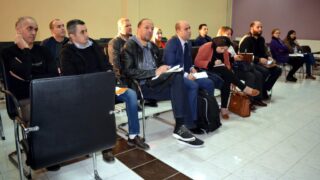 Seminaire action en management de projets d investissement Entrepreneuriat Mohamed YACINE Universite de Bejaia 18 19 Decembre 2 11