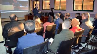 Seminaire action en management de projets d investissement Entrepreneuriat Mohamed YACINE Universite de Bejaia 18 19 Decembre 2 24