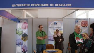 4em forum universite bejaia 2010 027