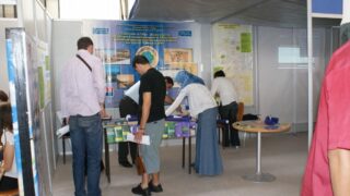 4em forum universite bejaia 2010 036