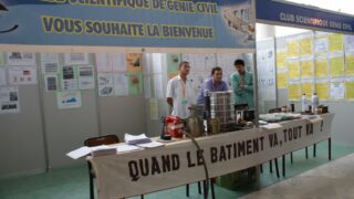 4em forum universite bejaia 2010 045