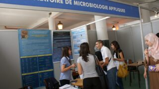 4em forum universite bejaia 2010 053