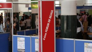 4em forum universite bejaia 2010 065