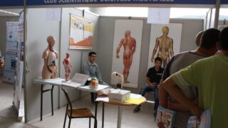 4em forum universite bejaia 2010 078