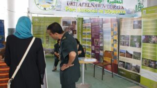 4em forum universite bejaia 2010 084