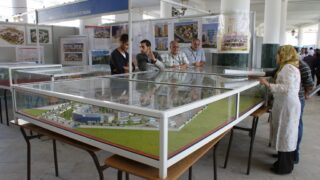 4em forum universite bejaia 2010 200