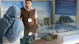 4em forum universite bejaia 2010 305