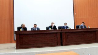 Installation officielle du Pr TARI Abdelkamel, directeur de l'ESTIN 6 Installation du Pr TARI Abdelkamel Directeur ESTIN Bejaia 30 Novembre 2020 009