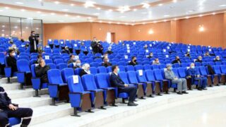 Installation officielle du Pr TARI Abdelkamel, directeur de l'ESTIN 12 Installation du Pr TARI Abdelkamel Directeur ESTIN Bejaia 30 Novembre 2020 015