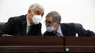 Installation officielle du Pr TARI Abdelkamel, directeur de l'ESTIN 19 Installation du Pr TARI Abdelkamel Directeur ESTIN Bejaia 30 Novembre 2020 022