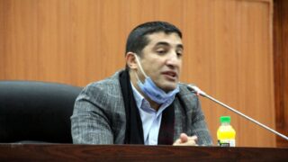 Installation officielle du Pr TARI Abdelkamel, directeur de l'ESTIN 20 Installation du Pr TARI Abdelkamel Directeur ESTIN Bejaia 30 Novembre 2020 023