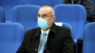 Installation officielle du Pr TARI Abdelkamel, directeur de l'ESTIN 27 Installation du Pr TARI Abdelkamel Directeur ESTIN Bejaia 30 Novembre 2020 030