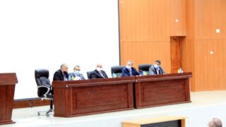 Installation officielle du Pr TARI Abdelkamel, directeur de l'ESTIN 67 Installation du Pr TARI Abdelkamel Directeur ESTIN Bejaia 30 Novembre 2020 070