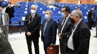 Installation officielle du Pr TARI Abdelkamel, directeur de l'ESTIN 81 Installation du Pr TARI Abdelkamel Directeur ESTIN Bejaia 30 Novembre 2020 084