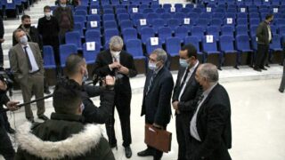 Installation officielle du Pr TARI Abdelkamel, directeur de l'ESTIN 88 Installation du Pr TARI Abdelkamel Directeur ESTIN Bejaia 30 Novembre 2020 091