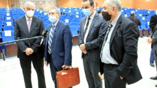 Installation officielle du Pr TARI Abdelkamel, directeur de l'ESTIN 95 Installation du Pr TARI Abdelkamel Directeur ESTIN Bejaia 30 Novembre 2020 096