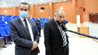 Installation officielle du Pr TARI Abdelkamel, directeur de l'ESTIN 97 Installation du Pr TARI Abdelkamel Directeur ESTIN Bejaia 30 Novembre 2020 098