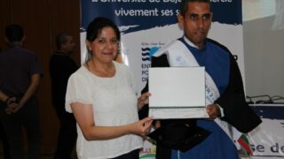 Remise dattestations aux laureats 2017 2018 de la 11eme edition du Salon de lemplo 100 6