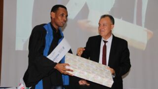 Remise dattestations aux laureats 2017 2018 de la 11eme edition du Salon de lemplo 49 6