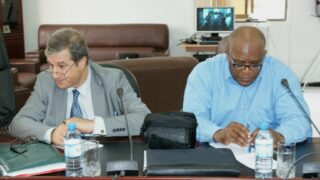 Signature convention entre universite Bejaia et l universite d Evry 22 octobre 2013 picture 0008