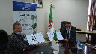 Signature de convention cadre de cooperation entre luniversite Abderrahmane MIRA et le Centre national de Recherche en Techno 35