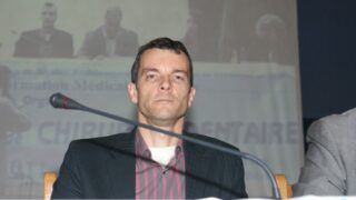 1ère journée nationale sur la chirurgie dentaire 13 journee national des dentistes 14 avril 11 19