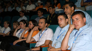5eme forum Bejaia de luniversite et le monde productif 27 30 juin 2011 039