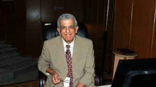 5eme forum Bejaia de luniversite et le monde productif 27 30 juin 2011 058